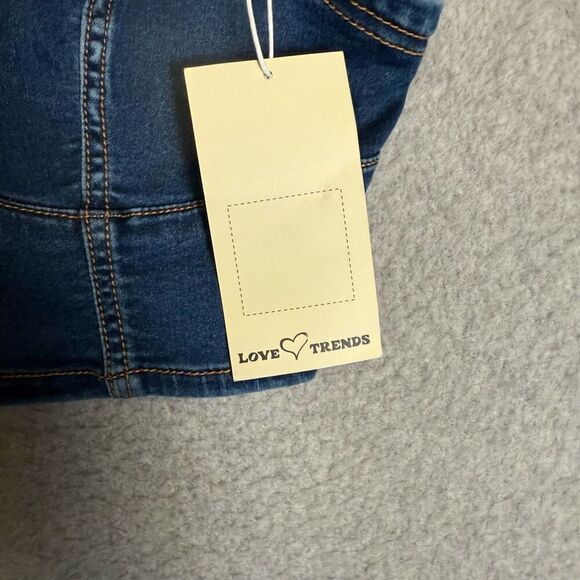 Brand New Love Trends Women's Size XS Blue Denim Zip Up Cropped Top Shirt - Picture 3 of 7